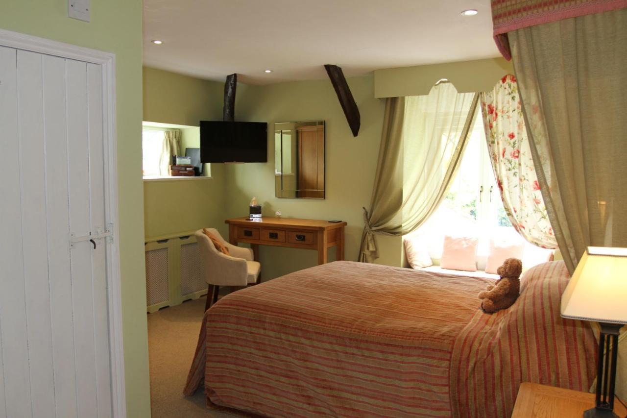 The Salty Monk Bed & Breakfast Сидмут Екстериор снимка