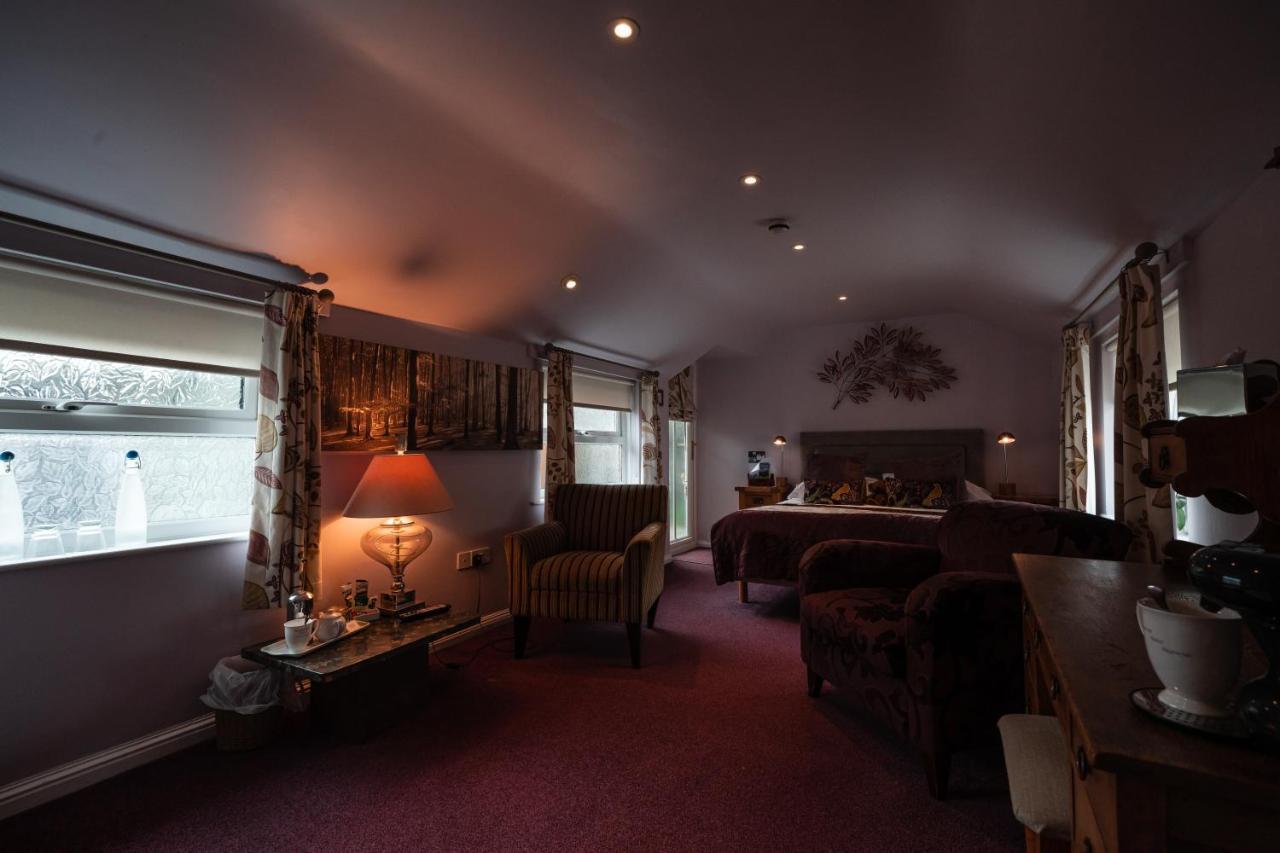 The Salty Monk Bed & Breakfast Сидмут Екстериор снимка